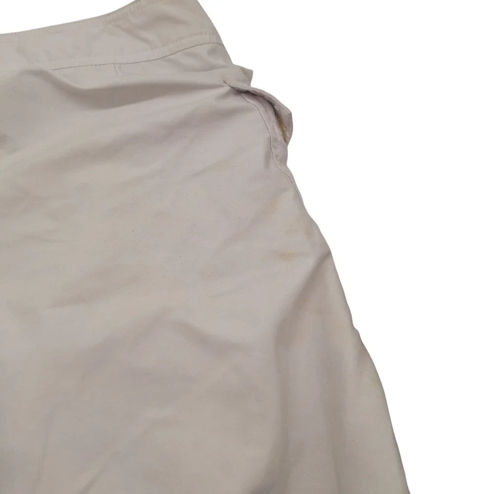 Volcom Mod-Tech Mens White Board Shorts Surf Trunks Size 34 with Wax Comb
